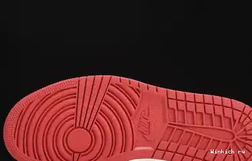 Black Toe Jordan 1  Low Retro Reverse 0423